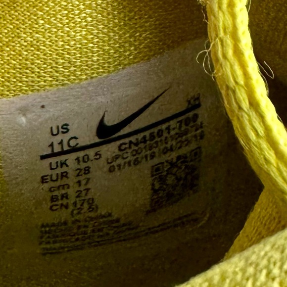 NIKE Kyrie Sponge Bob Basketball shoes USED Size 11C - Picture 6 of 10